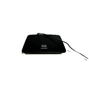 CISCO Linksys 5 Port Fast Ethernet Switch - Linksys SE1500 w/power adapter